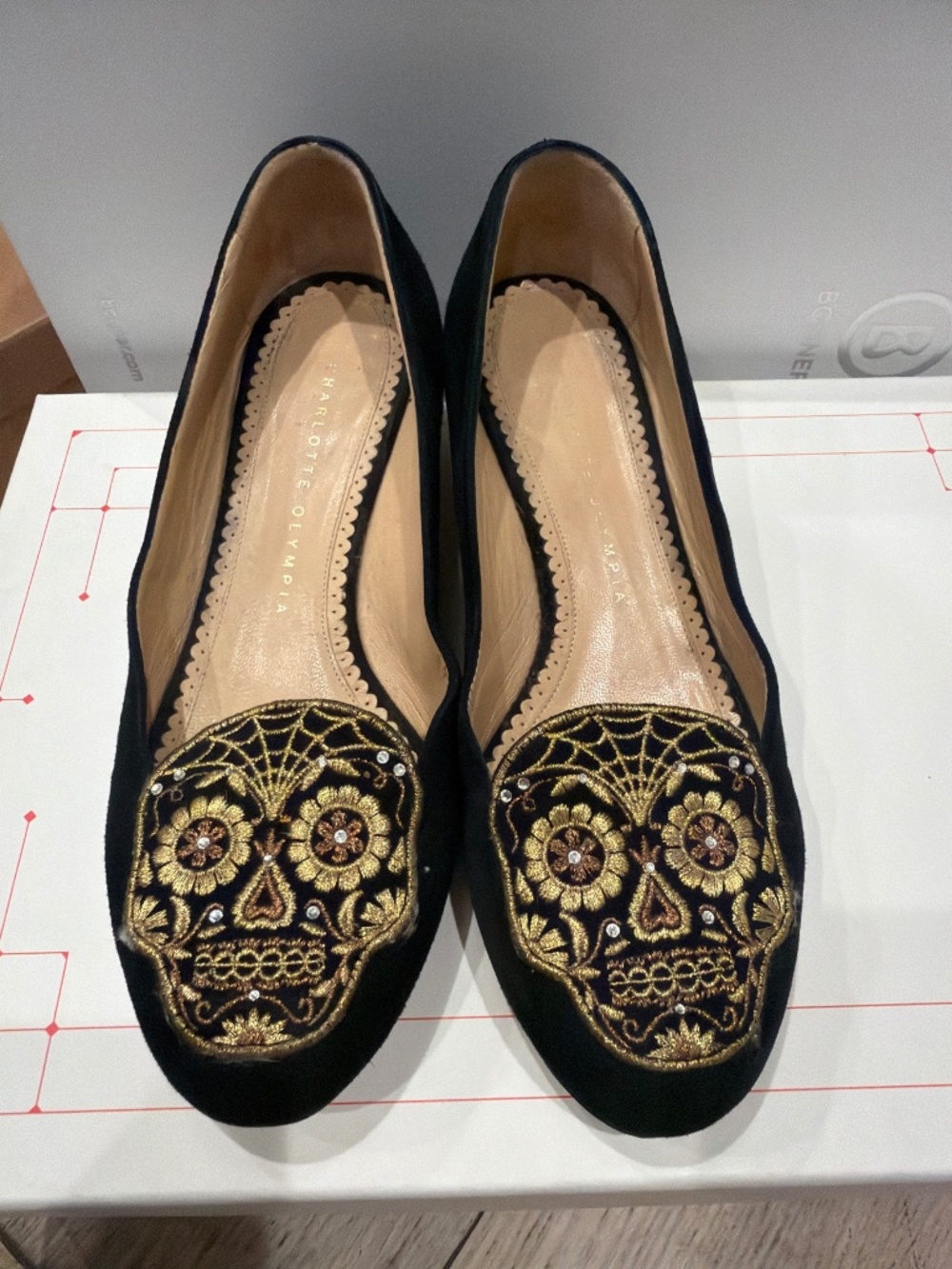 Charlotte Olympia Black Velvet Sugar Skull Embroidered Flats 37